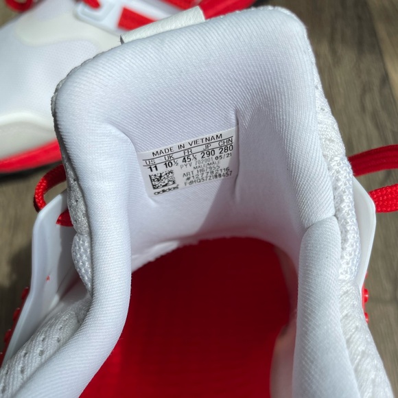 NEW Lego Adidas Ultra Boost Red - Picture 10 of 10
